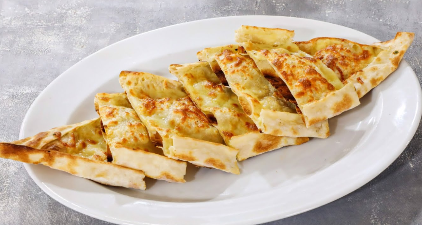 Patatesli Pide